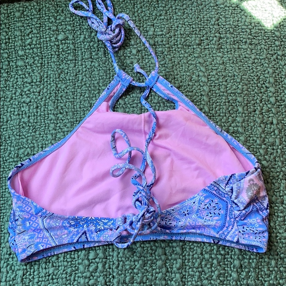 Bathing suit - Picture 2 of 2